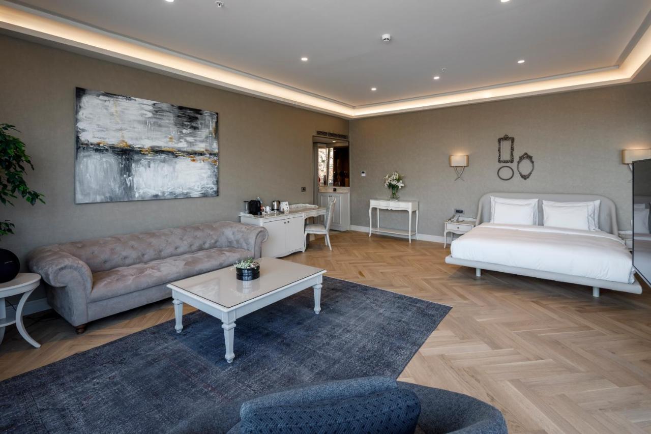 Lazzoni Hotel Istanbul Exterior foto A suite at the hotel