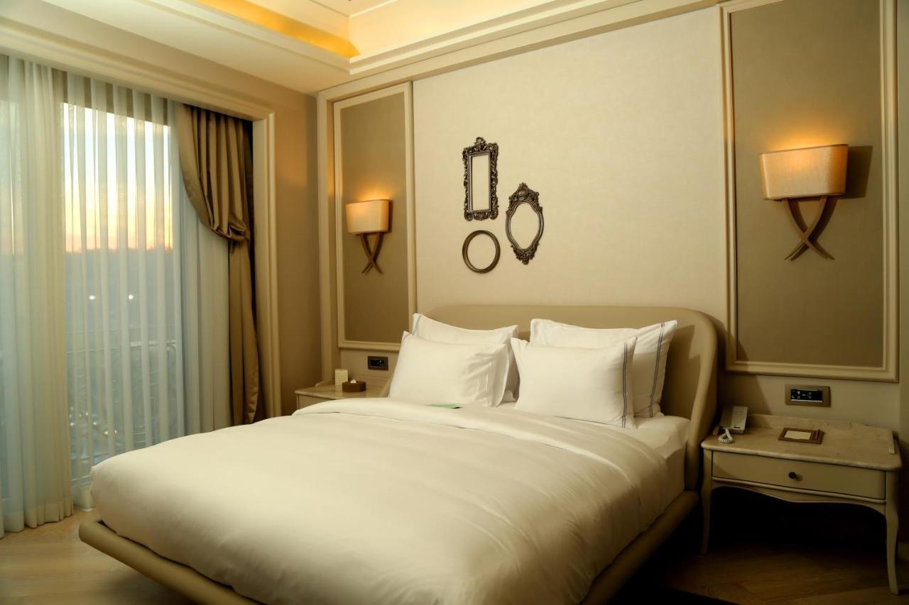 Lazzoni Hotel Istanbul Exterior foto A bedroom